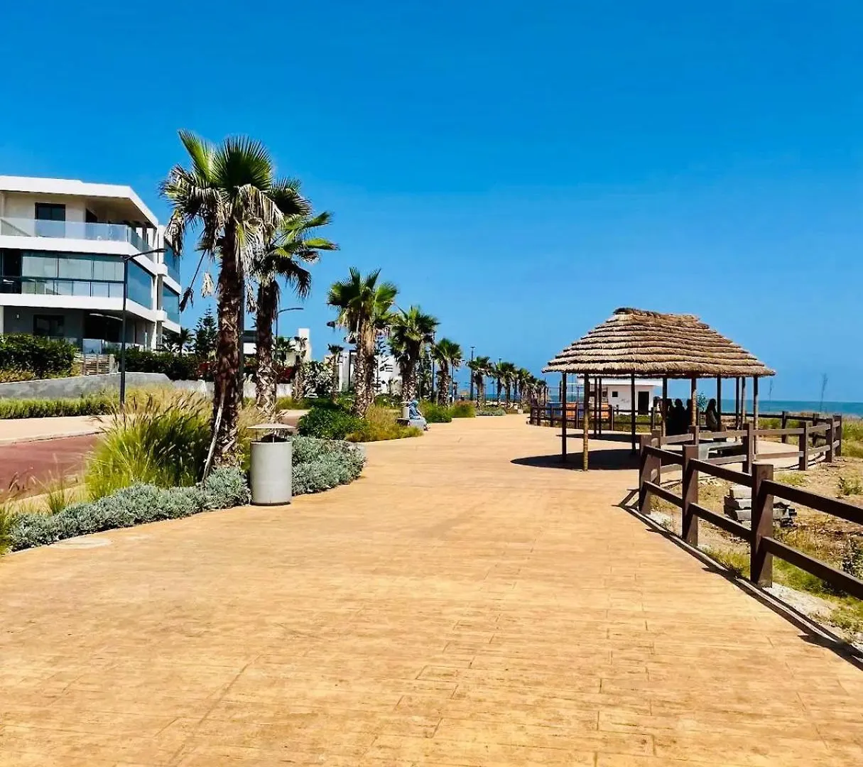 شقة Familly Surf Housse دار بوعزة 0*,  المغرب